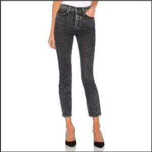 GRLFRND Karolina Touch Me Button Fly Jean Size